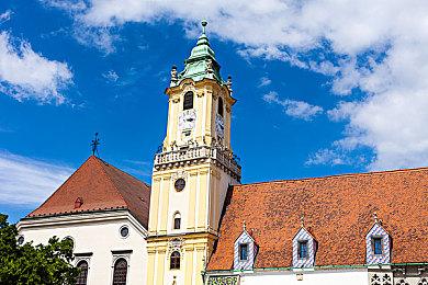 《使命召唤：先锋》9月18日开启全平台公测